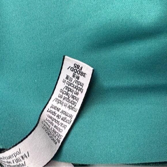 Victorias Secret Knockout secret front close front bra size 38DDD - Picture 4 of 5